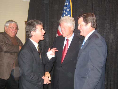 2009 clinton garamendi 02