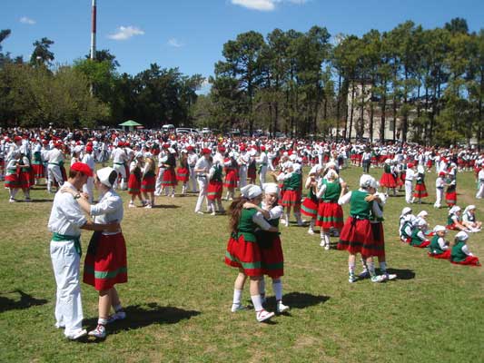 Euskal Echea-ko Bigarren Mendeurreneko Euskal Jaia 2010 15