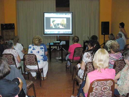 Oroimenez euskal etxeko danborrada 2013 03