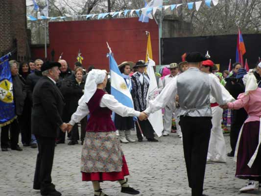 Buenos Aireseko Kolektibitateen Pasealekua 2013 01