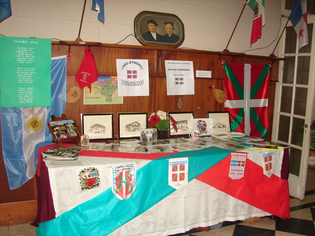 Table by the Etxe Maitea Basque Club in 9 de Julio