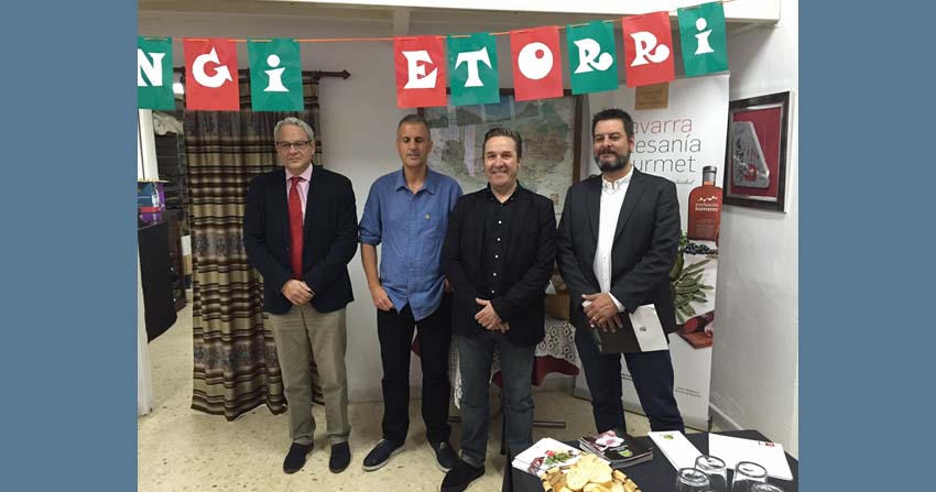 Joaquín Valera, Alberto Artieda, Pello Pellejero y Carlos Galiana durante el encuentro sobre gastronomía navarra en Valencia