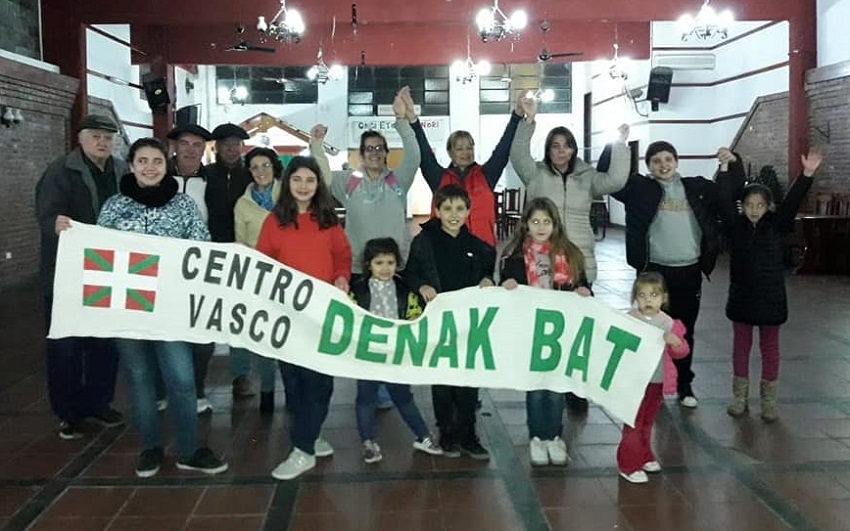 The Denak Bat Basque Club in Cañuelas was also part of the Chain