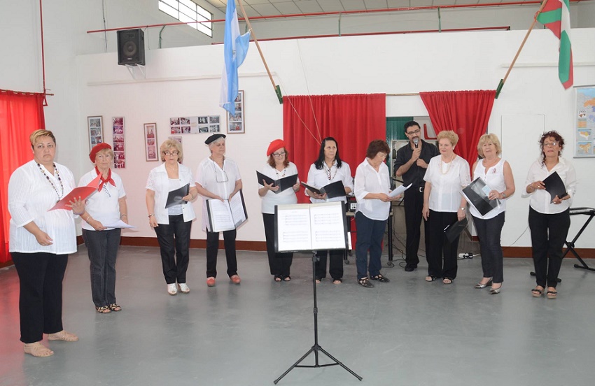 'Zelaiko Euskal Etxea' Choir