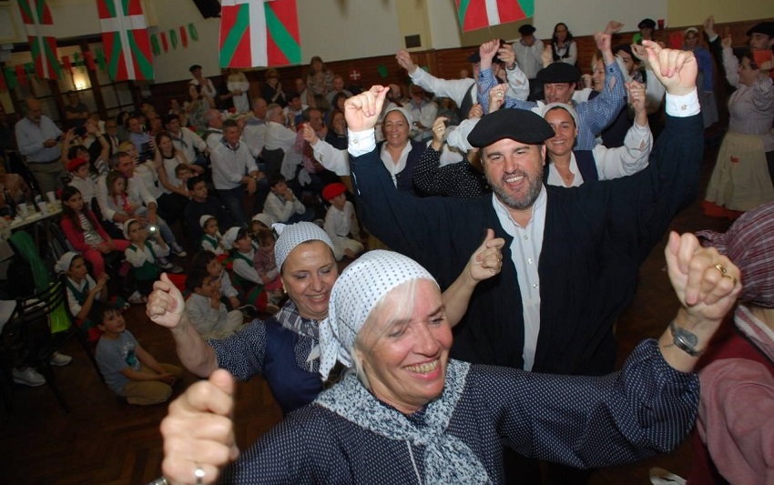 Dantzari Day at the Zazpirak Bat Basque Club in Rosario