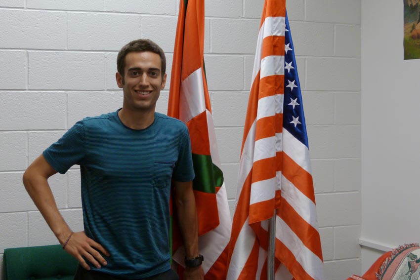 Jon Garcia Gerenabarrena, 24 year-old from Gasteiz, is in Boise with a scholarship from the Basque Government (photoEuskalKultura.com)