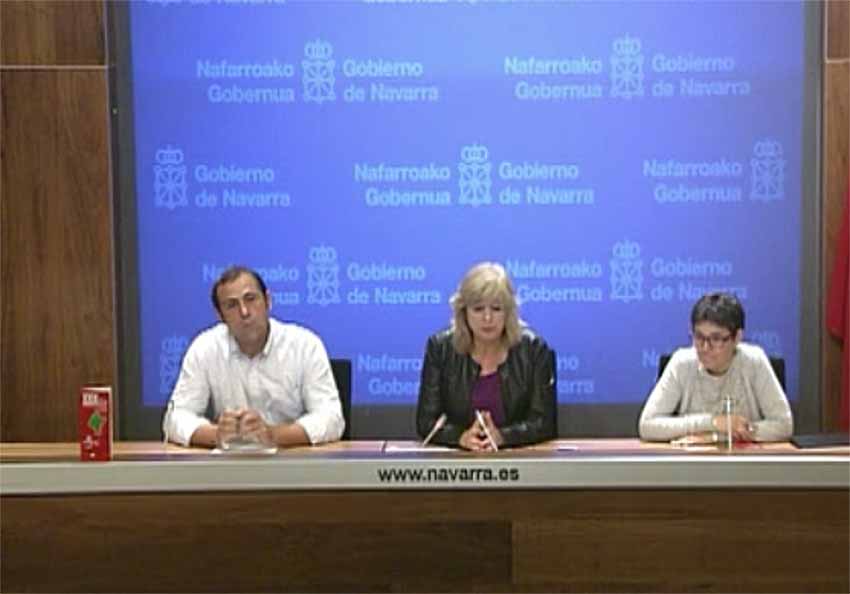 At the press conference, the mayor of Cascante, Alberto Añon, councilor for Citizen and Institutional Relations, Ana Ollo, and the president of the National Federation of Navarrese Homes, Iciar Ortiz de Urbina