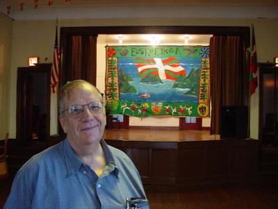 Zachary Berhau pictured in 2002 at the second floor of Eusko Etxea of New York (photo Joseba Etxarri)