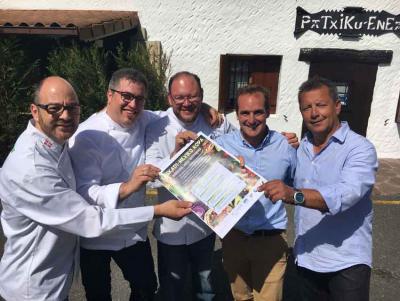 Gorka Cepeda from the Arroka Berri restaurant in Hondarribia, Aitor Manterola from Patxikuenea, Cesar Sanchez from the University of Celaya, Iker Goiria director of External Relations for the Provincial Government of Gipuzkoa and Victor Maldonado, directo