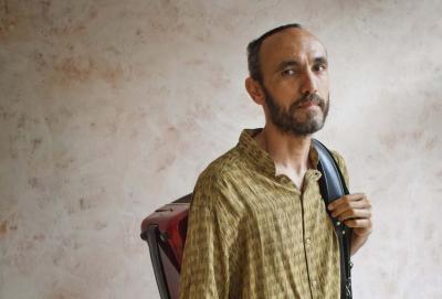 Alex Garate elgoibartarra Argentinako Cordoban bizi da, hezitzaile, musikari eta mendizale (argazkia AG)