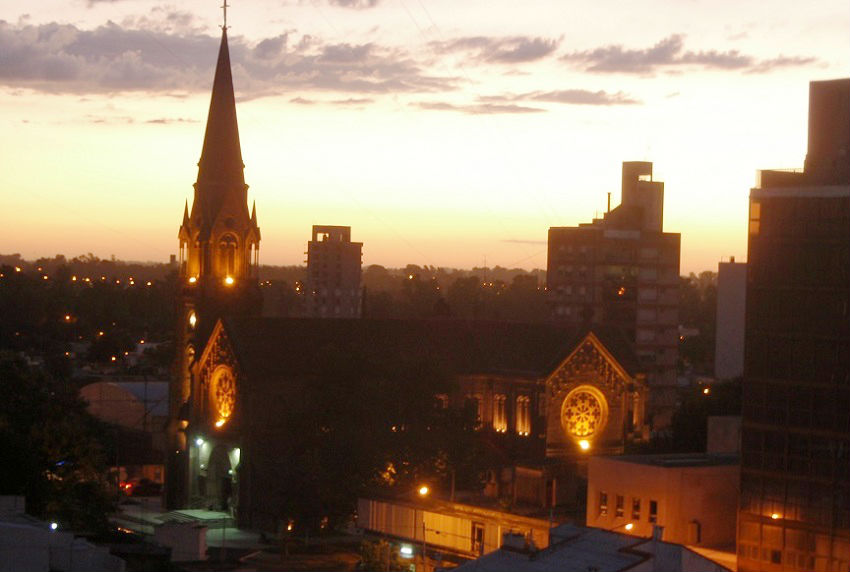 Pergaminoko Nuestra Señora de la Merced eliza (argazkia EuskalKultura.com)