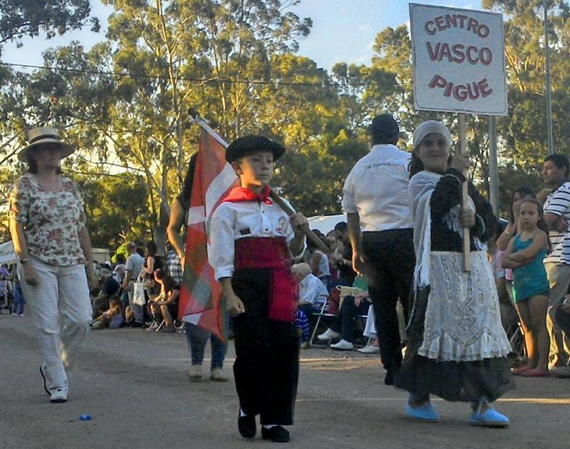 Members of the Pigue Basque Club parading.