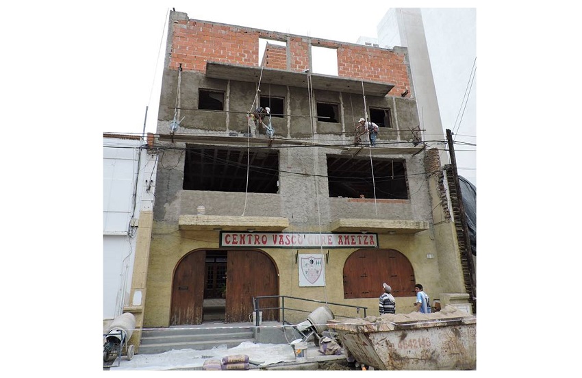 View of the exterior of the Gure Ametza clubhouse in Rio Cuarto in Cordoba, Argentina whose upper floors will resemble a baserri. 