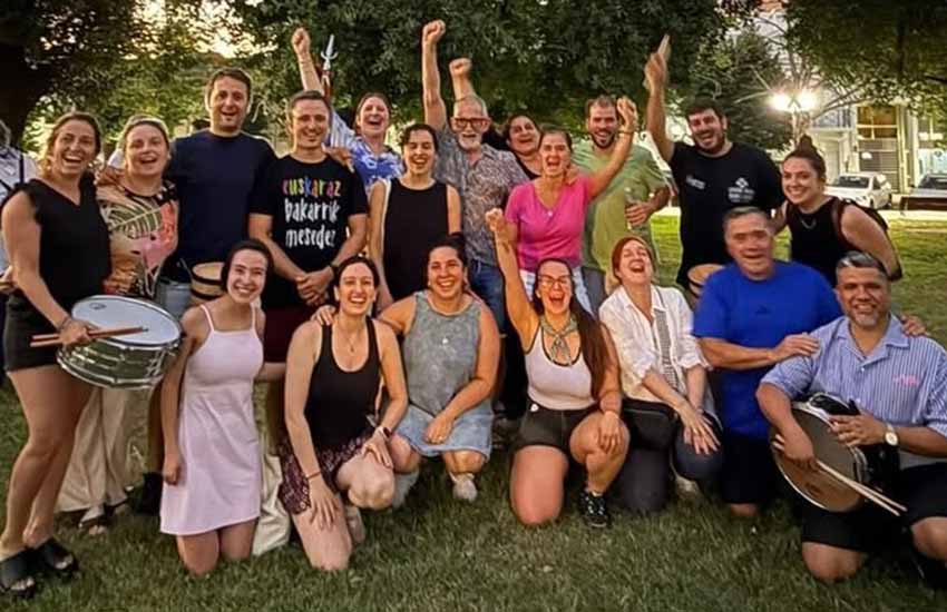 San Nicolaseko barnetegian irakaslegaiek asko ikasi ez ezik, San Sebastian eguneko ospakizunekin bat egiteko aukera ere izan zuten