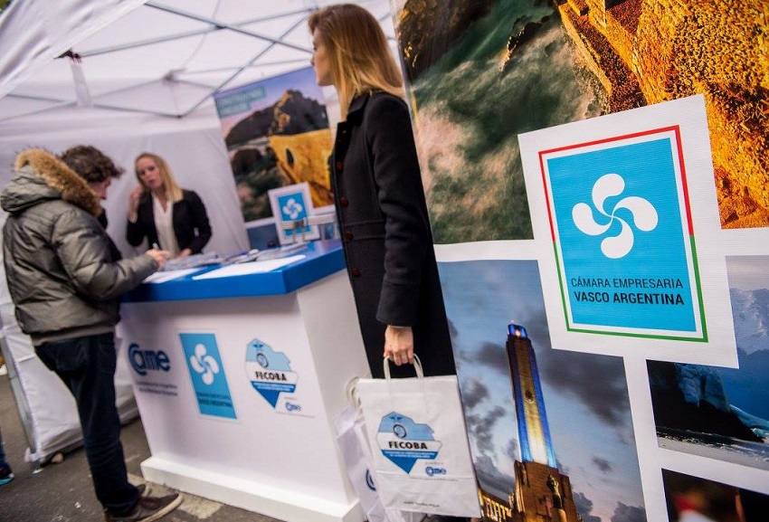 Stand de la Cámara Empresaria Vasco Argentina en el 'Buenos Aires Celebra'