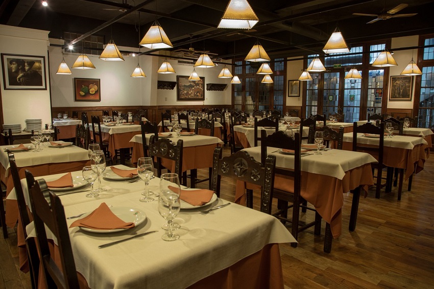 Restaurante Zazpirak Bat de Rosario