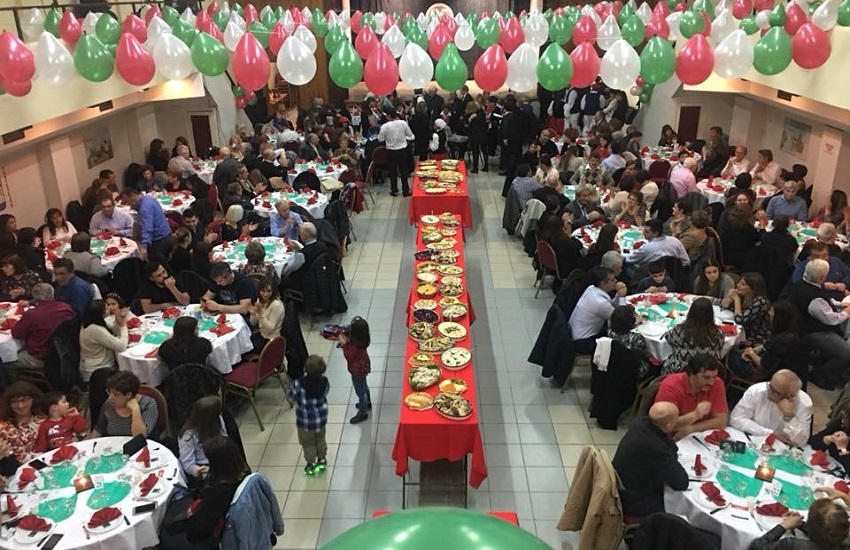 Cena por el 95º aniversario de la Asociación Euskal Echea de Comodoro Rivadavia