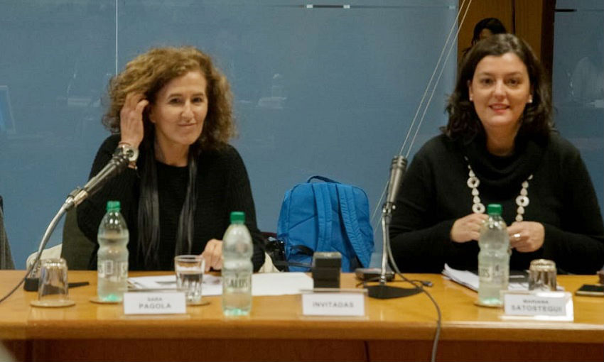 Sara Pagola y Mariana Satostegui en reunión de la Comisión Especial de Equidad y Género del Parlamento uruguayo