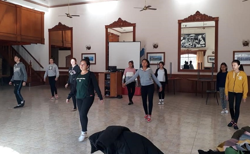 Capacitación en danzas