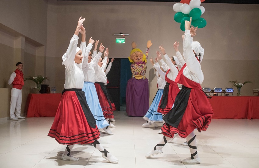 Basque dance in Asuncion