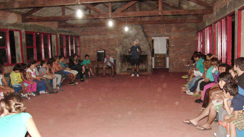 Udaleku 2009 de FIVU - Aprender y jugar