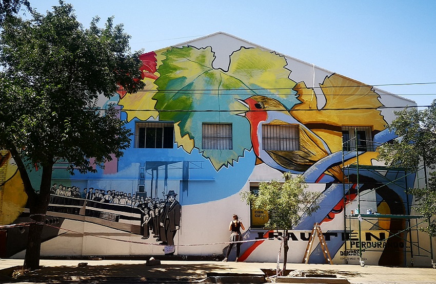 Mural created by Basque artists Irantzu Lekue at the Denak Bat Basque Club in Mendoza