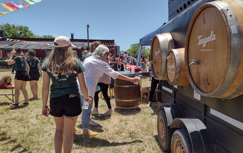 Sagardo Eguna-Día de la Sidra, en La Plata