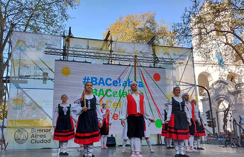 Bahia Blancako Union Vascako dantzariak