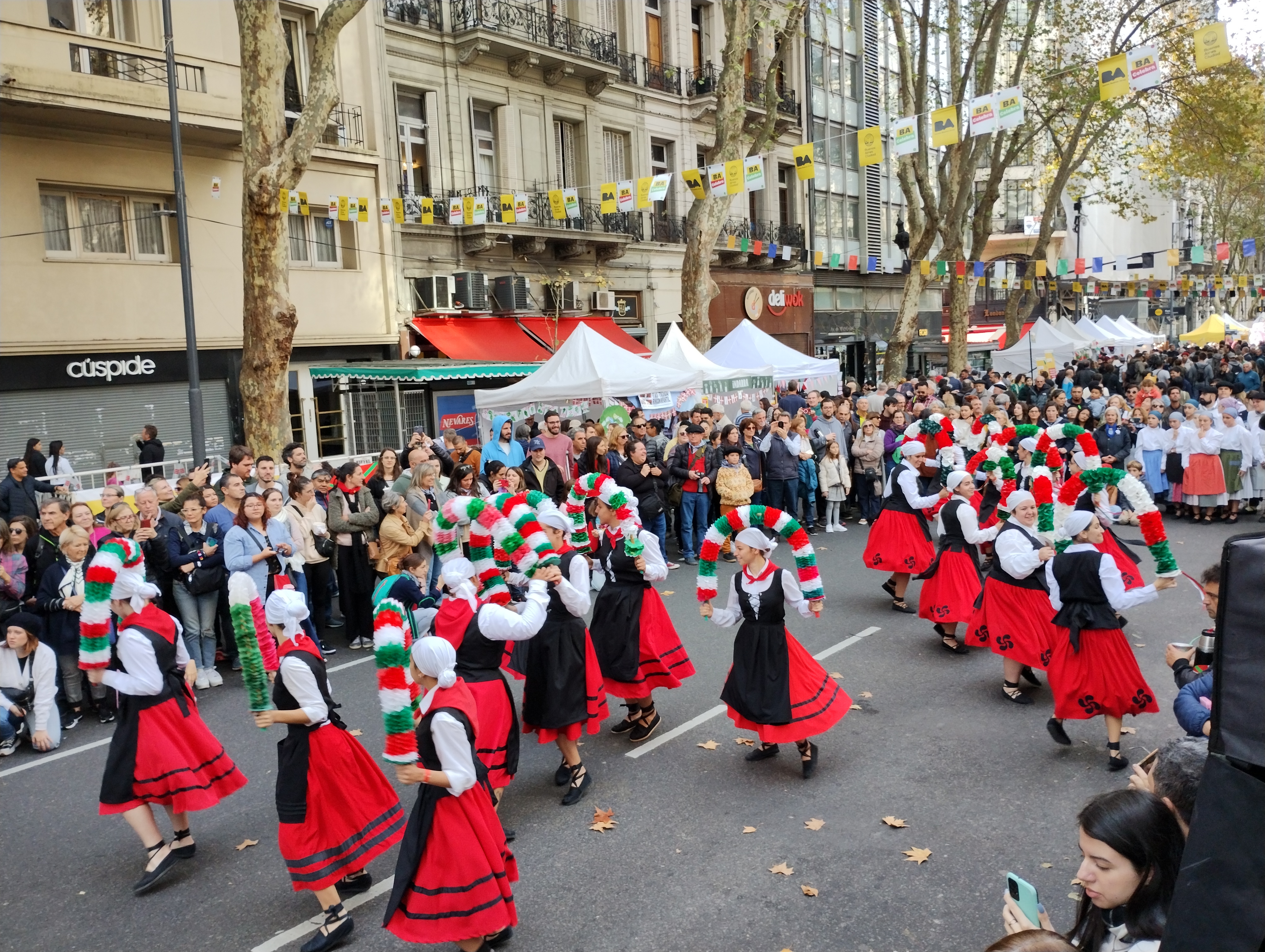 Danzas de plaza