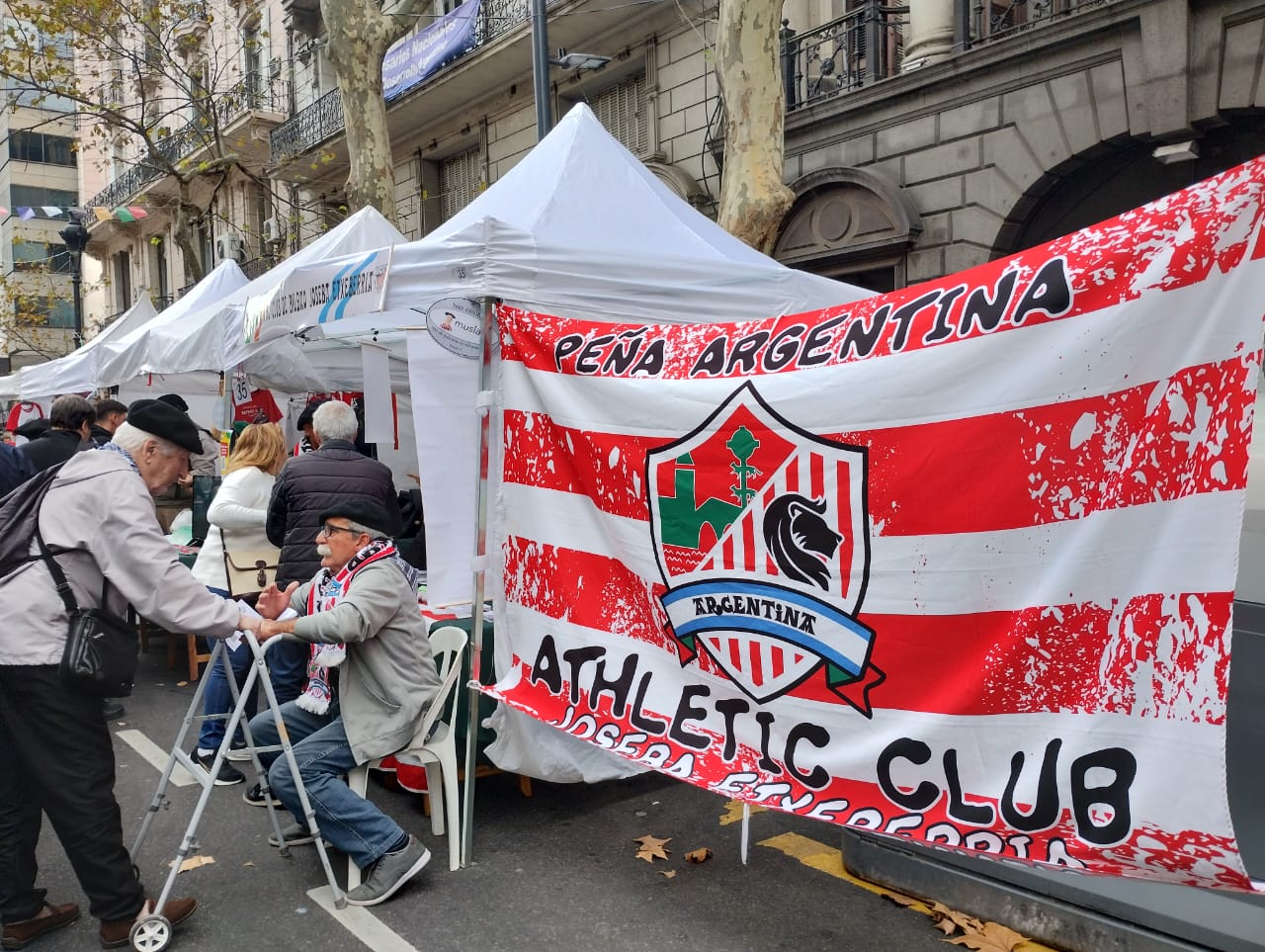 Hinchada argentina del Athletic 