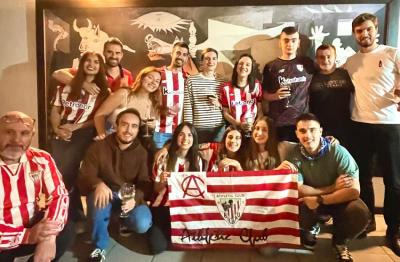 Festejos por la victoria del Athletic frente a Mallorca por la Copa del Rey en Bogotá