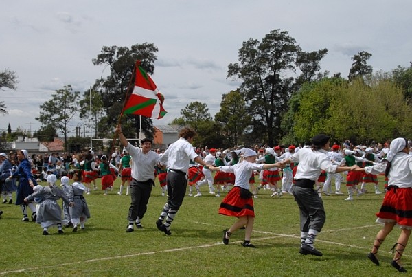 Euskal Jaia 2008 Euskal Echea eskolan (3)