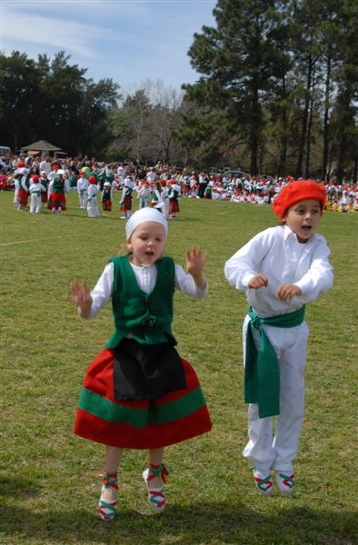 Fiesta Vasca 2008 en Euskal Echea (7)