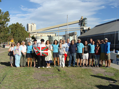 Pakea Bizkaia at Necochea 2012 - Ikastola