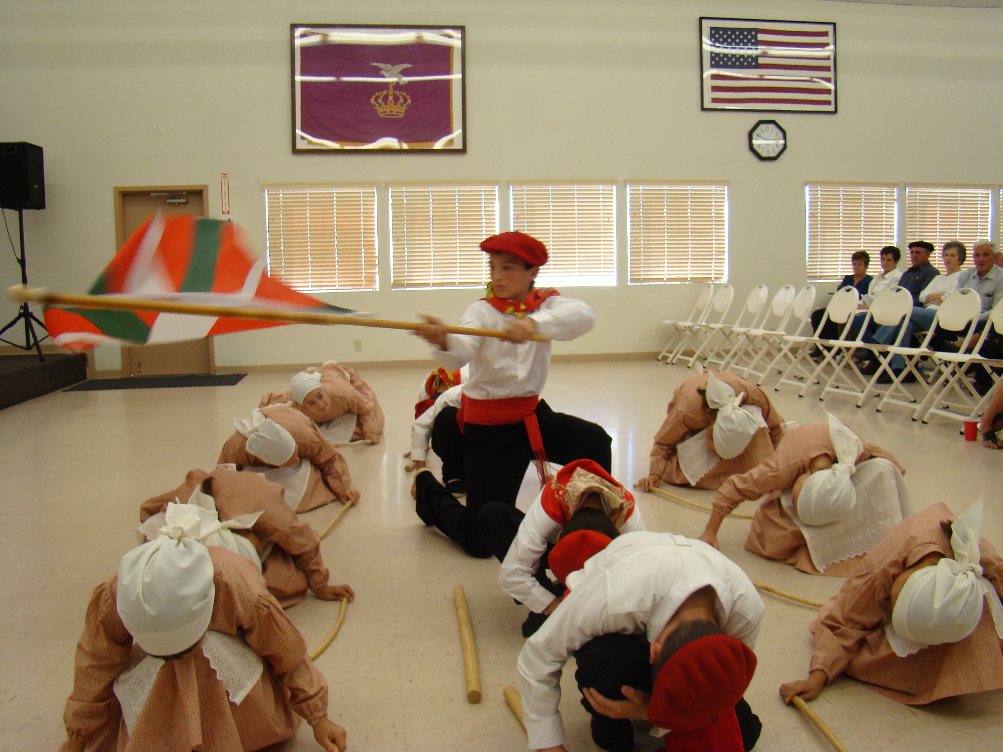 Euskal Besta & Kantari Eguna 2008 -Iparreko Ibarra Dancers