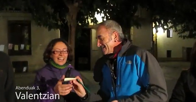 Euskaltzaleok Valencia puso a unos cuantos valencianos a hablar en euskera para celebrar el Día de la Lengua Vasca, y nos lo ha mostrado en un divertido vídeo