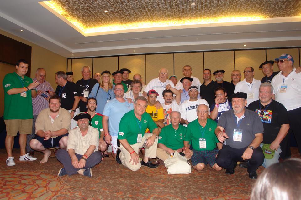 Basque Clubs' Mus Championship 2014 - Group photo