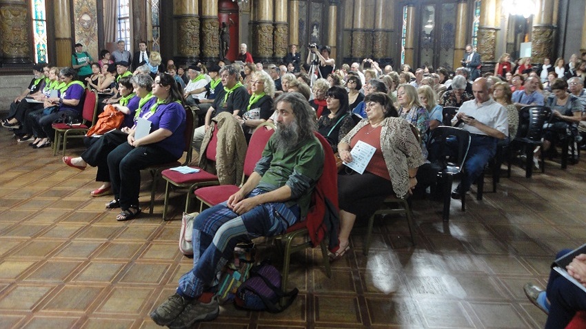 A large audience gathered at the choir meeting