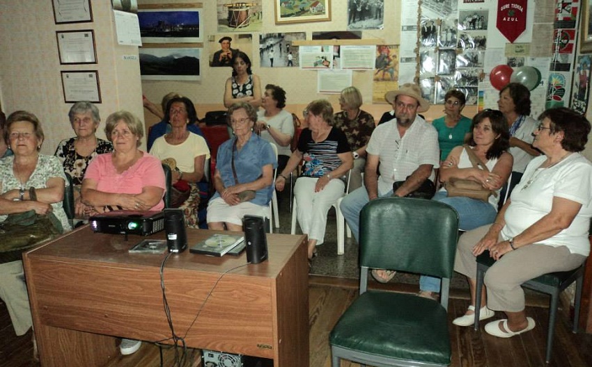 The program the Basque club in Azul also showed "Eight Basque Last Names"