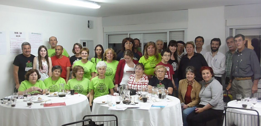 Foto de familia de estudiantes de euskera de Montevideo