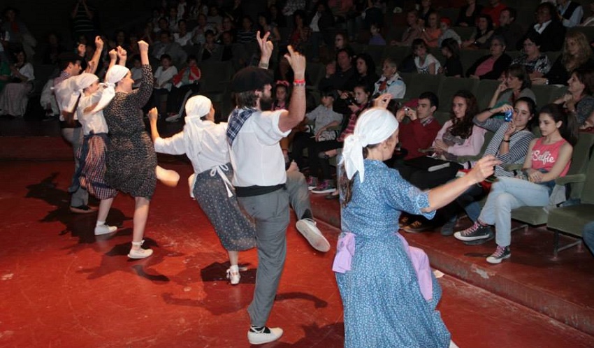 Además del folclore argentino, el folclore vasco también fue protagonista de la fiesta