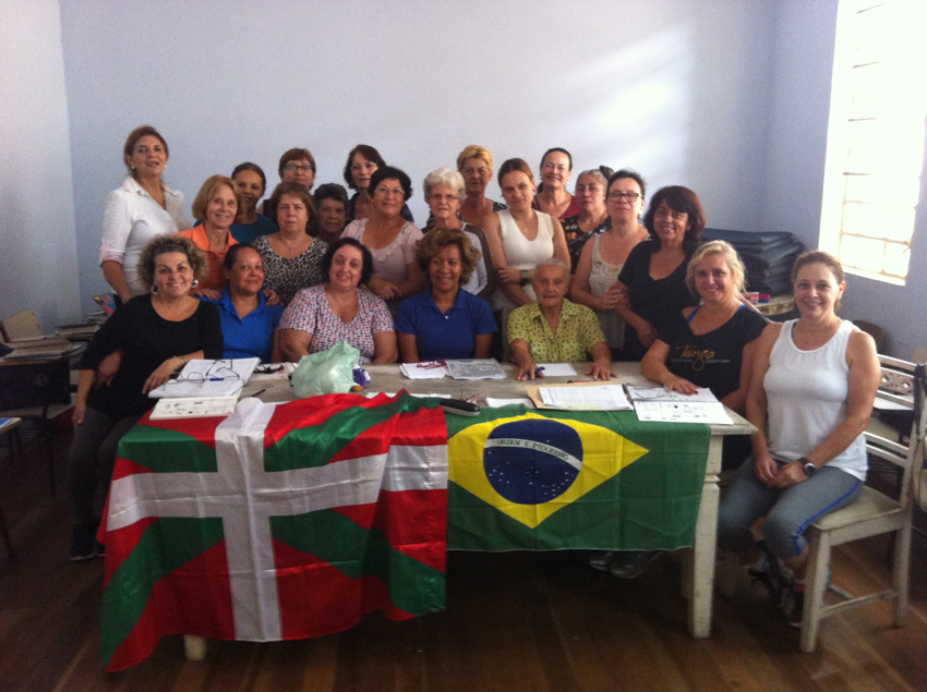 Euskara ikastaroetan hasi den ikasle talde berria (argazkia Sao Pauloko Eusko Brasildar Etxea)