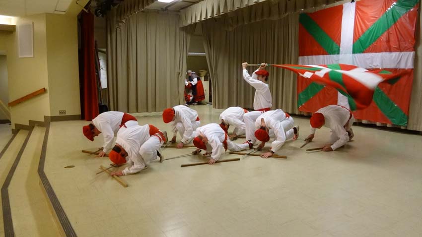 Basque dances performed by Utah-ko Triskalariak