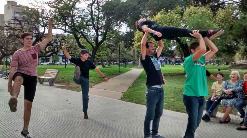 Dancing in the plaza