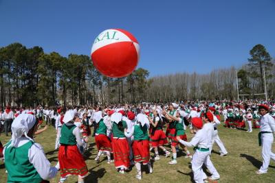 One of the last images, full of joy and color at the Euskal Jaia (photo Marcelo Lacket)