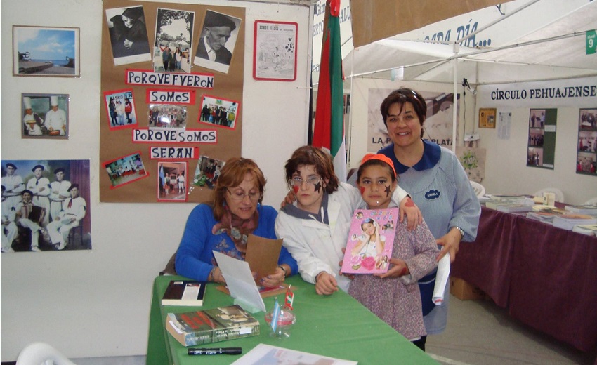 Stand vasco en la Feria del Libro Martín Fierro de Pehuajó