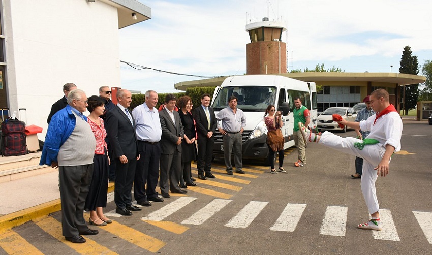 Recepción a autoridades