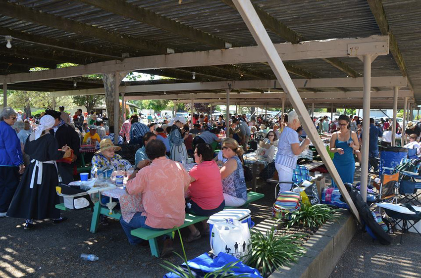 Disfrutando de la barbacoa