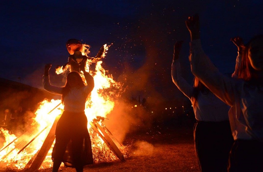 The San Juan bonfire at the Euskal Sustraiak in Trenque Lauquen