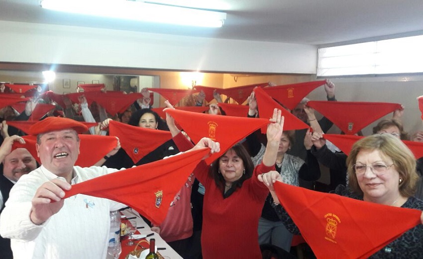 Sanfermines are followed enthusiastically at Navarrese clubs and Basque clubs all over the world. 